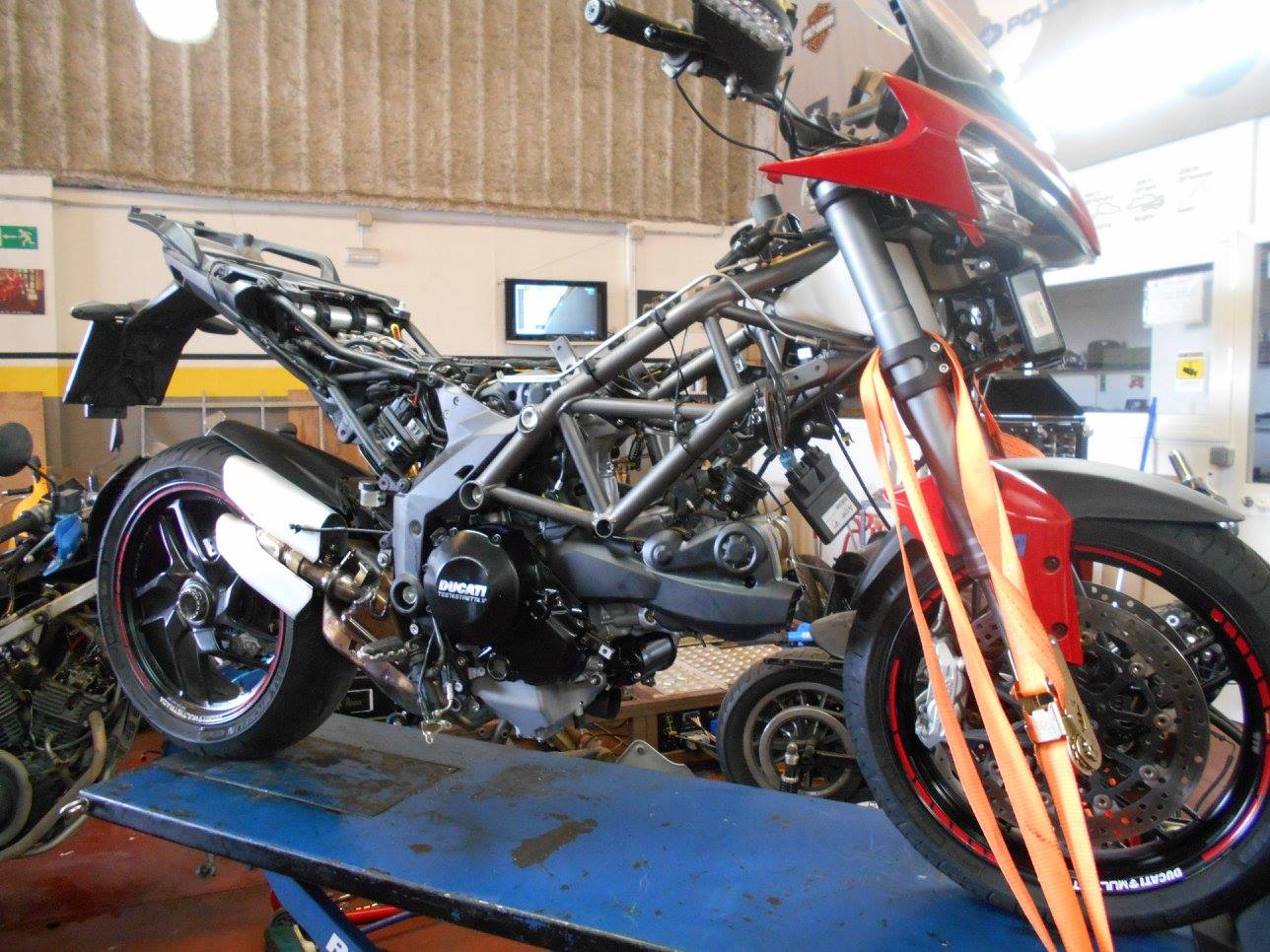 19466705_1414062342012759_4745049127358028901_o